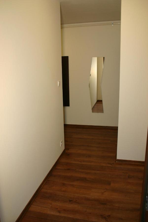 Noclegi Piastow Extérieur photo